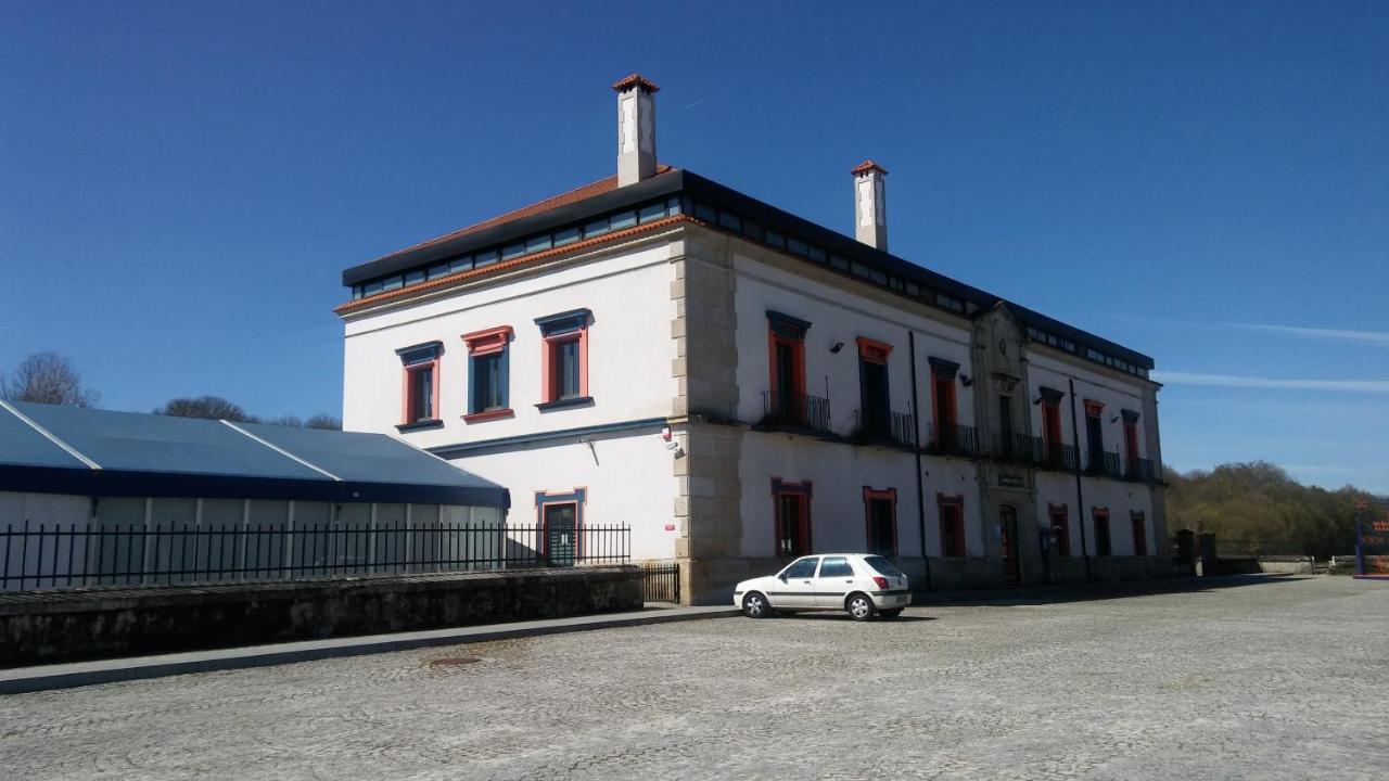 Albergue Estaciones Vivas Banos Del Molgas Luaran gambar