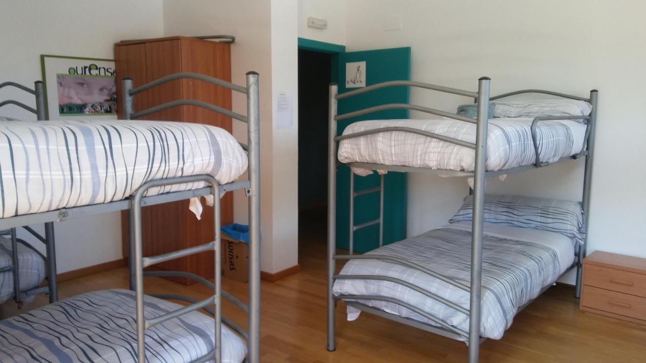 Albergue Estaciones Vivas Banos Del Molgas Luaran gambar